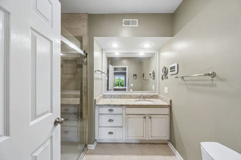 Tiny photo for 703 Caliente Court #115B, Libertyville, IL 60048 (MLS # 12717432)