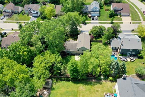 Tiny photo for 464 Farm Bridge Road, Lake Zurich, IL 60047 (MLS # 12656603)