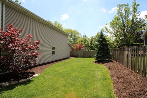Tiny photo for 464 Farm Bridge Road, Lake Zurich, IL 60047 (MLS # 12656603)