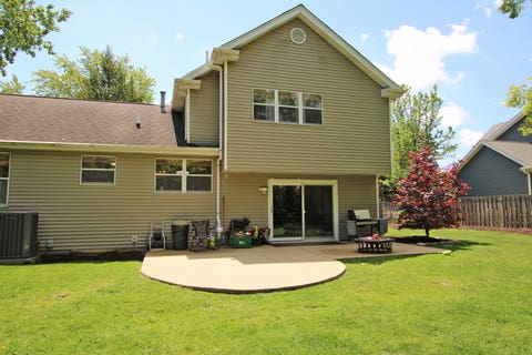 Tiny photo for 464 Farm Bridge Road, Lake Zurich, IL 60047 (MLS # 12656603)
