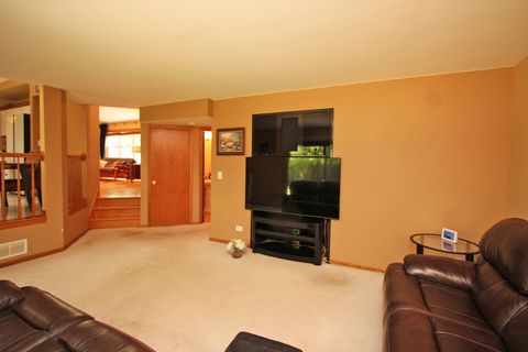 Tiny photo for 464 Farm Bridge Road, Lake Zurich, IL 60047 (MLS # 12656603)