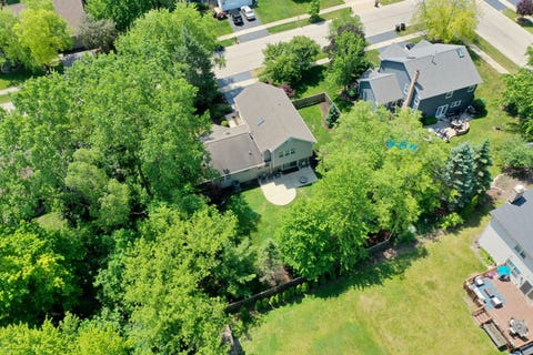Tiny photo for 464 Farm Bridge Road, Lake Zurich, IL 60047 (MLS # 12656603)