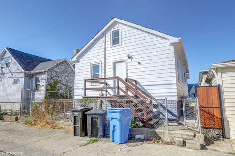 Tiny photo for 3649 N Overhill Avenue, Chicago, IL 60634 (MLS # 12604710)