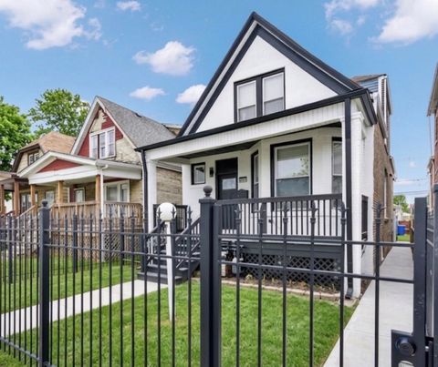 Tiny photo for 6607 S Oakley Avenue, Chicago, IL 60636 (MLS # 12611044)