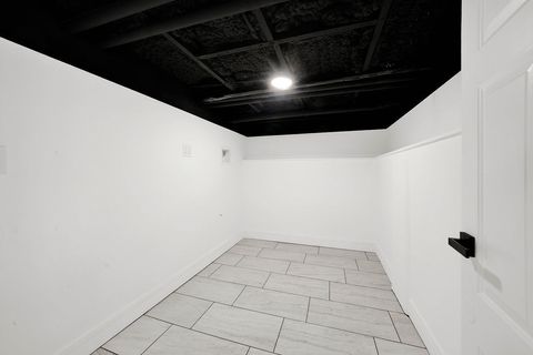 Tiny photo for 6607 S Oakley Avenue, Chicago, IL 60636 (MLS # 12611044)