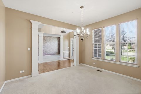 Tiny photo for 715 Blue Ridge Drive, Streamwood, IL 60107 (MLS # 12590090)