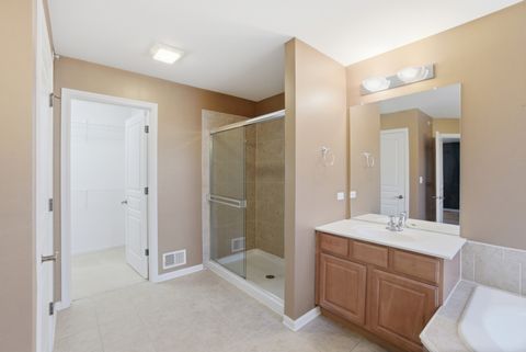 Tiny photo for 715 Blue Ridge Drive, Streamwood, IL 60107 (MLS # 12590090)