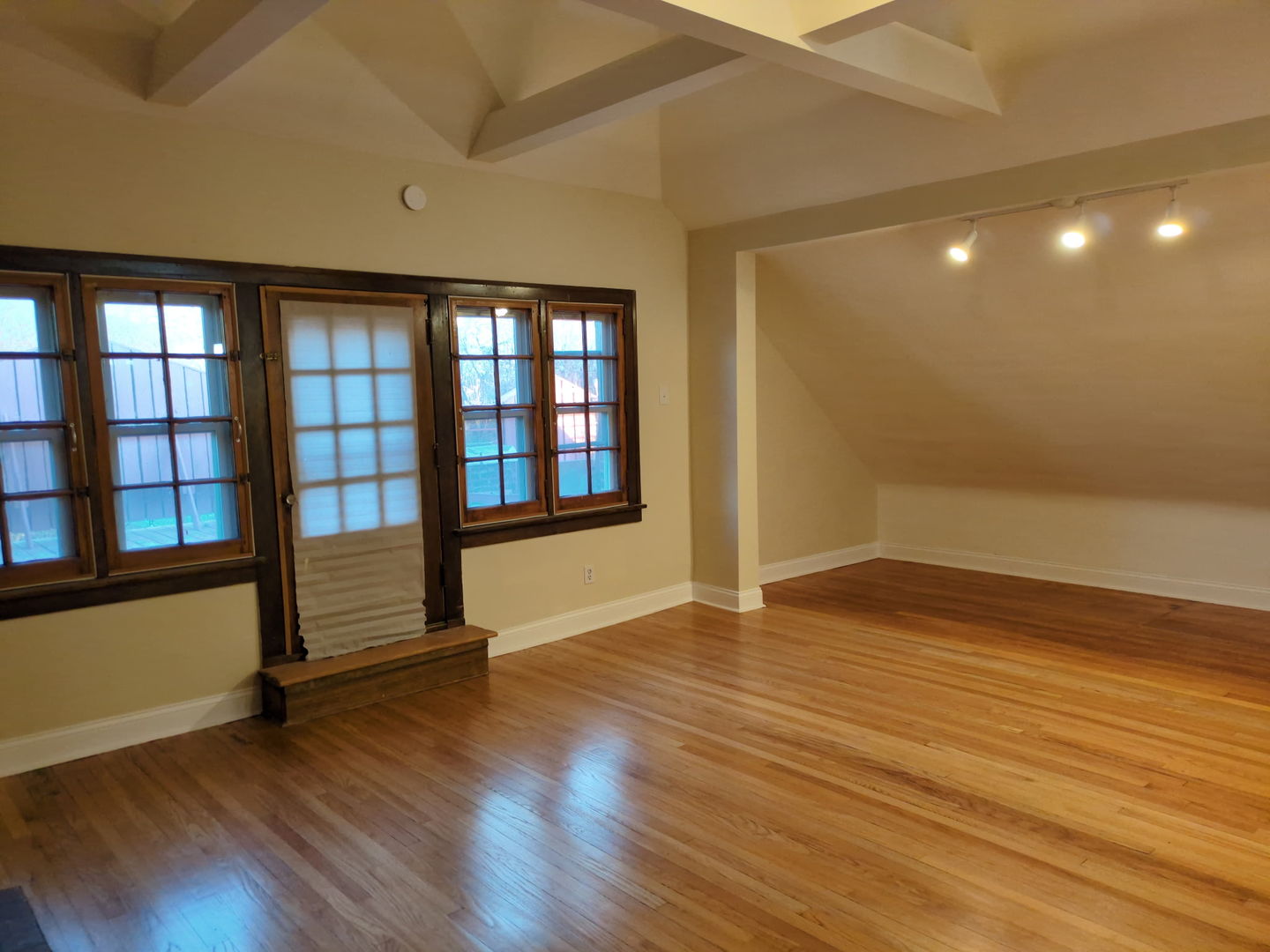 420 N Pine Avenue 3F