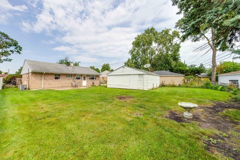 Tiny photo for 1091 E Villa Drive, Des Plaines, IL 60016 (MLS # 12748518)