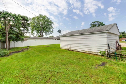 Tiny photo for 1091 E Villa Drive, Des Plaines, IL 60016 (MLS # 12748518)