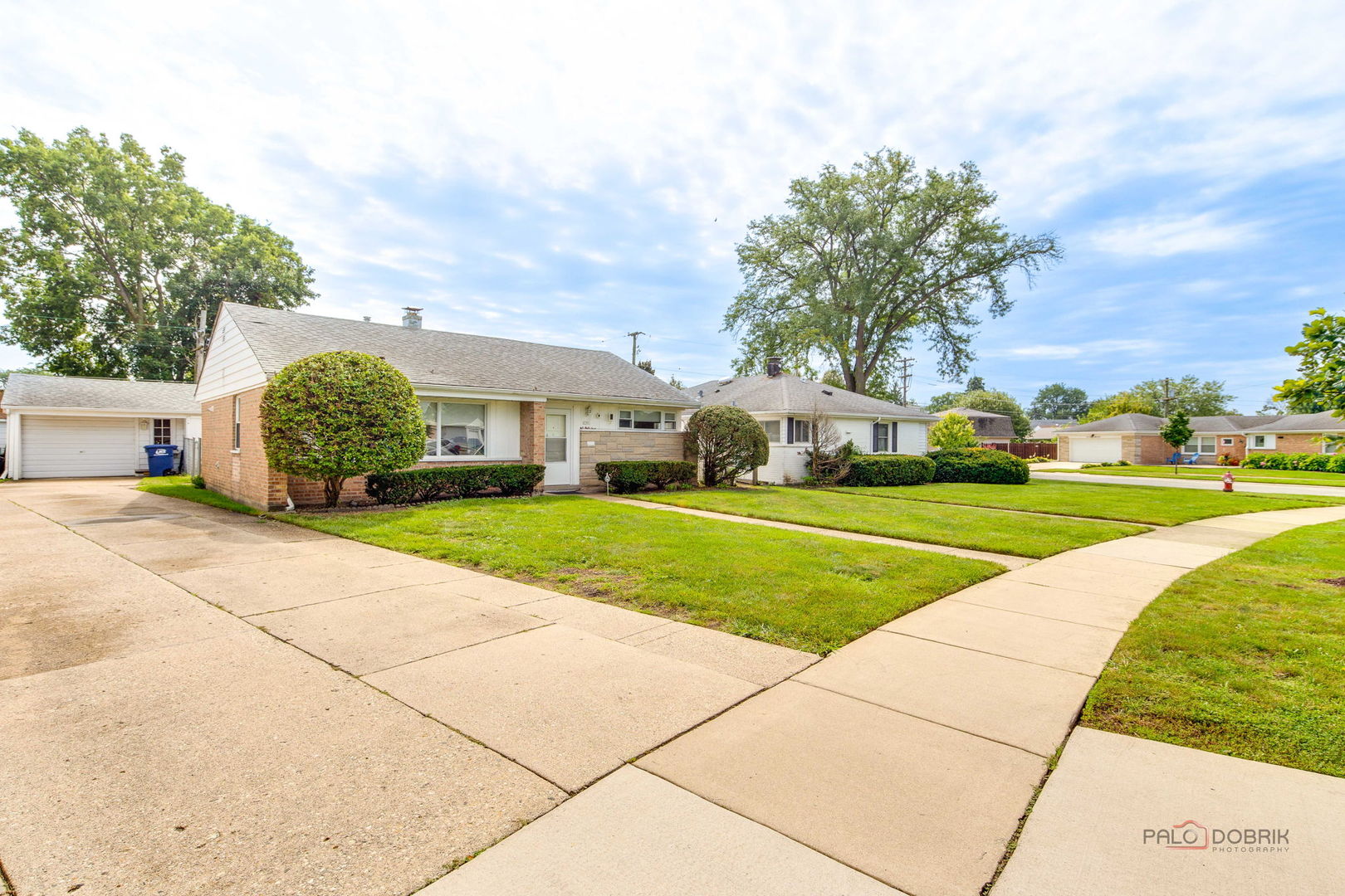 1091 E Villa Drive