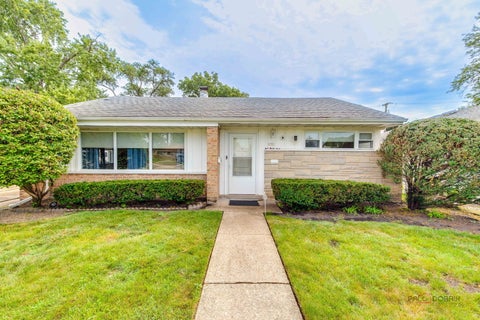 Tiny photo for 1091 E Villa Drive, Des Plaines, IL 60016 (MLS # 12748518)