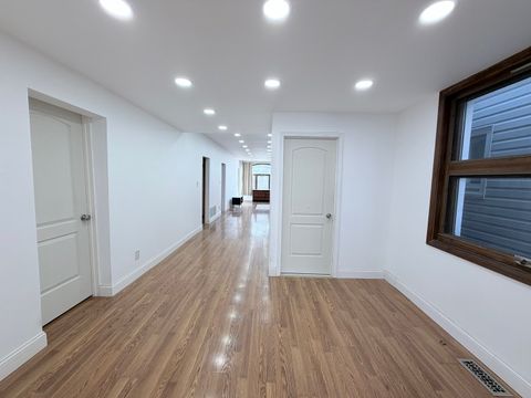 Tiny photo for 3206 S Lowe Avenue, Chicago, IL 60616 (MLS # 12532032)