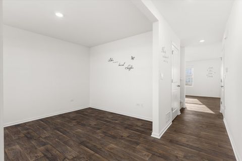 Tiny photo for 6616 Hadrian Drive, Joliet, IL 60431 (MLS # 12540112)