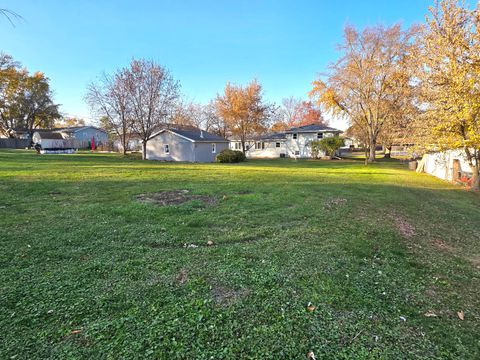 Tiny photo for 836 Regent Street, New Lenox, IL 60451 (MLS # 12589308)
