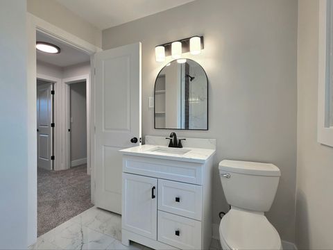 Tiny photo for 836 Regent Street, New Lenox, IL 60451 (MLS # 12589308)