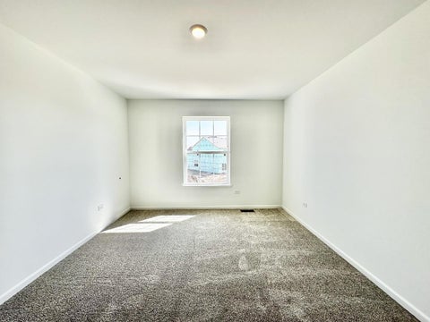 Tiny photo for 702 West Point Way, Oswego, IL 60543 (MLS # 12670746)