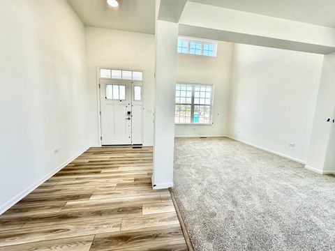 Tiny photo for 702 West Point Way, Oswego, IL 60543 (MLS # 12670746)