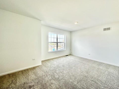 Tiny photo for 702 West Point Way, Oswego, IL 60543 (MLS # 12670746)