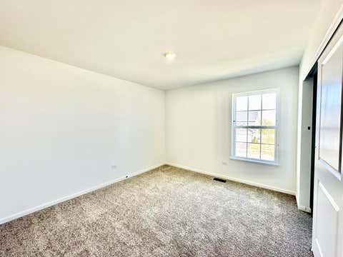 Tiny photo for 702 West Point Way, Oswego, IL 60543 (MLS # 12670746)