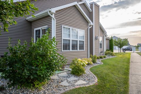 Tiny photo for 3047 E Stillwater Landing Lndg, Urbana, IL 61802 (MLS # 12438070)