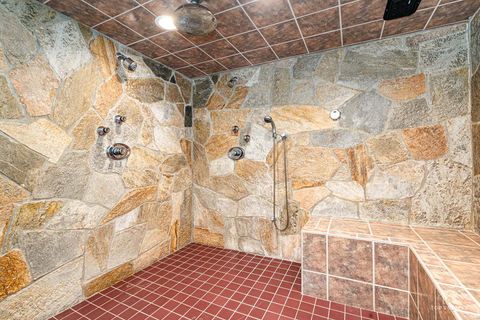 Tiny photo for 25676 N Canyon Creek Court, Barrington, IL 60010 (MLS # 12597704)