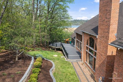 Tiny photo for 25676 N Canyon Creek Court, Barrington, IL 60010 (MLS # 12597704)