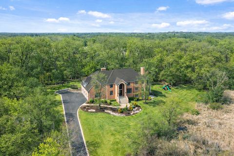 Tiny photo for 25676 N Canyon Creek Court, Barrington, IL 60010 (MLS # 12597704)