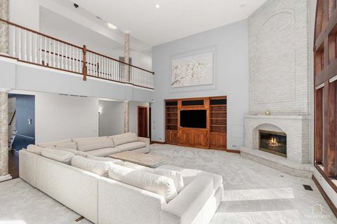 Tiny photo for 25676 N Canyon Creek Court, Barrington, IL 60010 (MLS # 12597704)