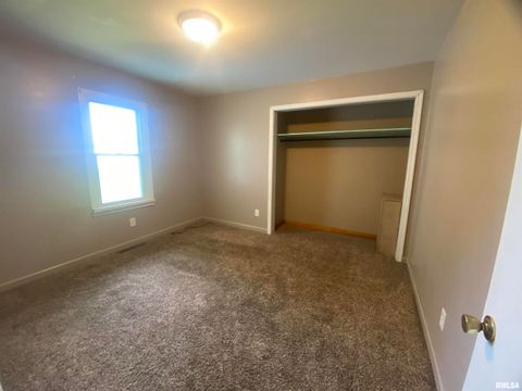 Tiny photo for 22545 Thompsonville Lake Road, Thompsonville, IL 62890 (MLS # EB458195)