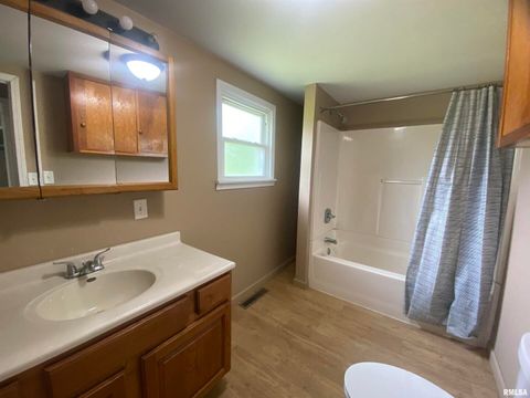 Tiny photo for 22545 Thompsonville Lake Road, Thompsonville, IL 62890 (MLS # EB458195)