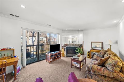 Tiny photo for 429 Elm Street #5J, Deerfield, IL 60015 (MLS # 12572104)