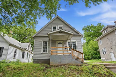 Photo of 1621 14 1/2 Street, Rock Island, IL 61201 (MLS # 12653765)
