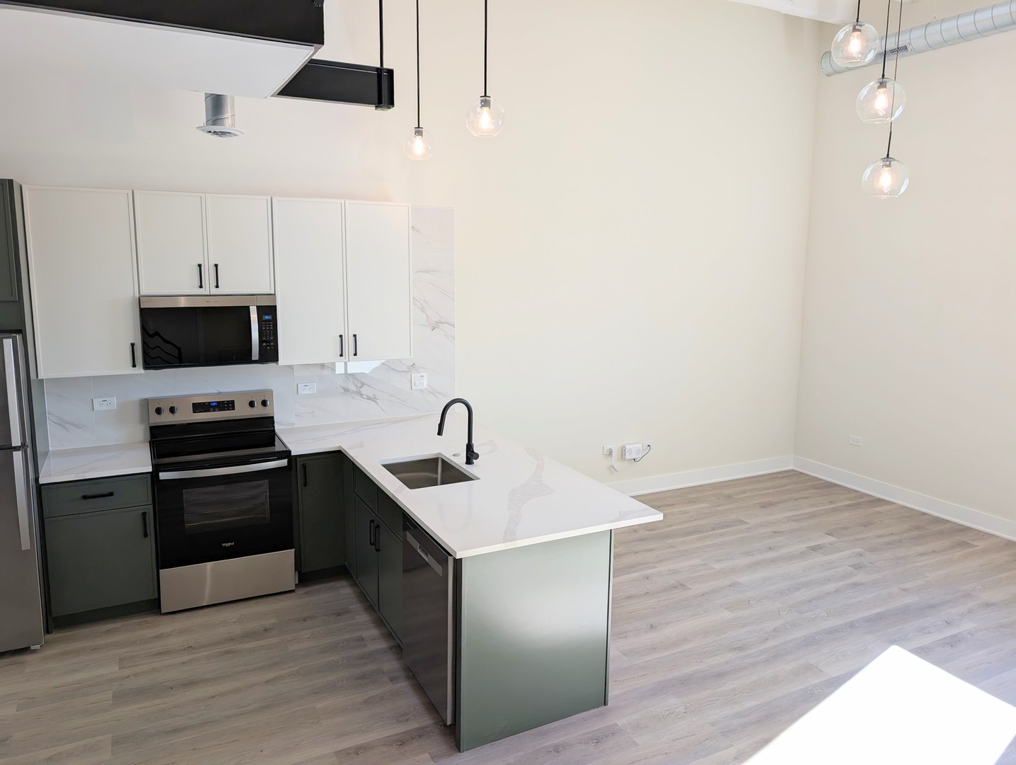 1453 Maple Avenue 205