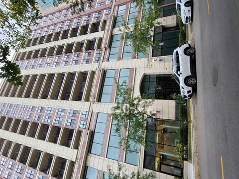451 W Huron Street P-129 Chicago IL 60654