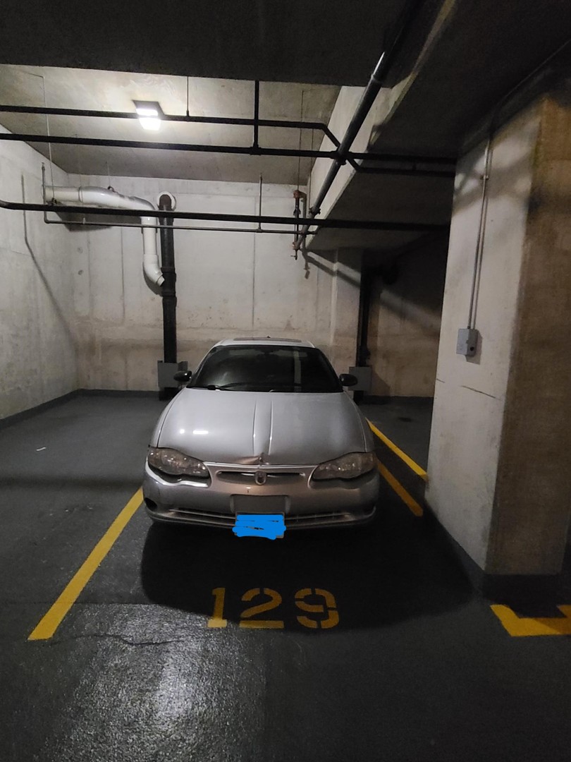 451 W Huron Street P-129