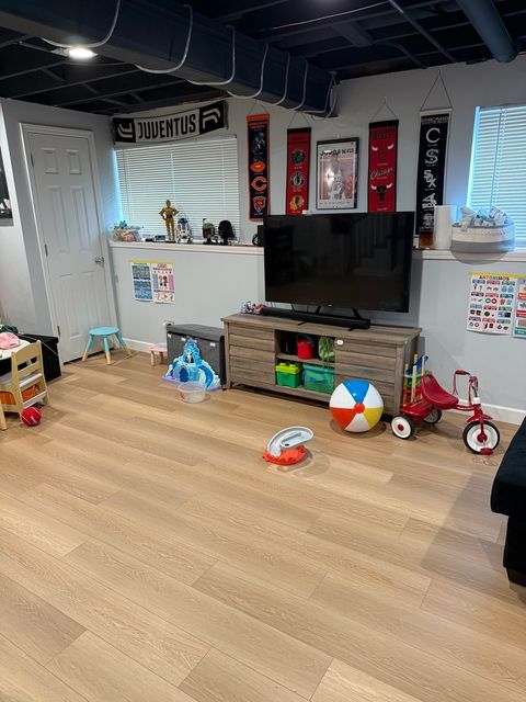 Tiny photo for 19 Windsor Circle #B, South Elgin, IL 60177 (MLS # 12610017)