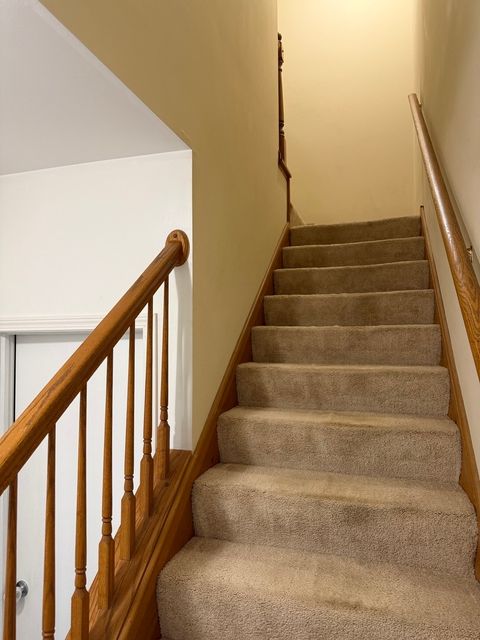 Tiny photo for 19 Windsor Circle #B, South Elgin, IL 60177 (MLS # 12610017)