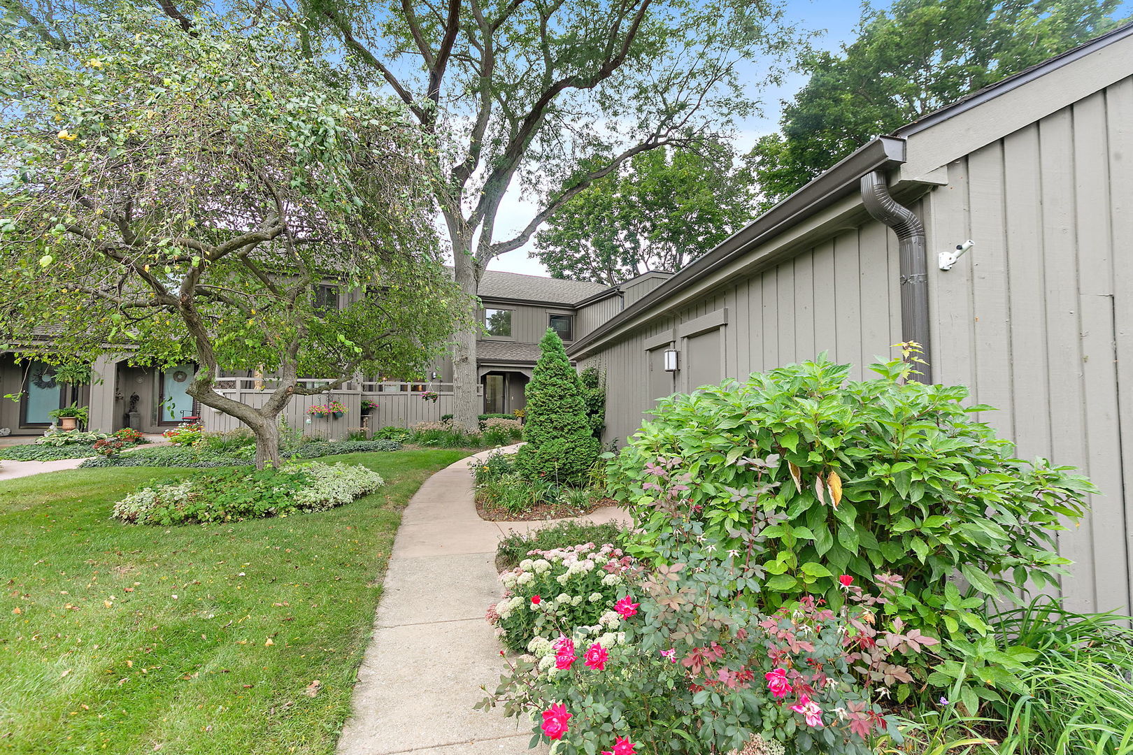 404 Shoreline Road 298