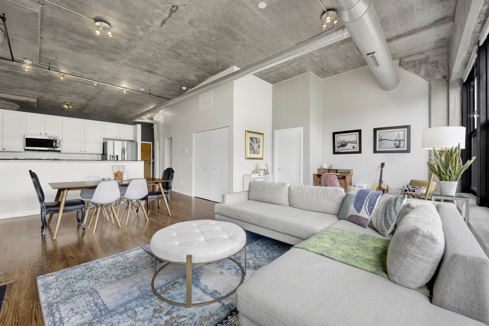 1001 W 15th Street 331