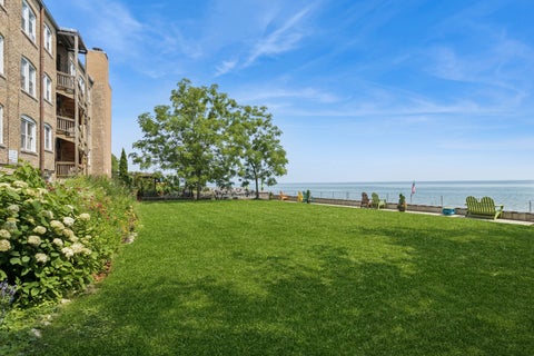 Tiny photo for 1210 W Jarvis Avenue #2N, Chicago, IL 60626 (MLS # 12703896)