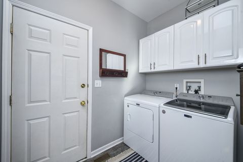 Tiny photo for 0N504 W Weaver Circle, Geneva, IL 60134 (MLS # 12499182)