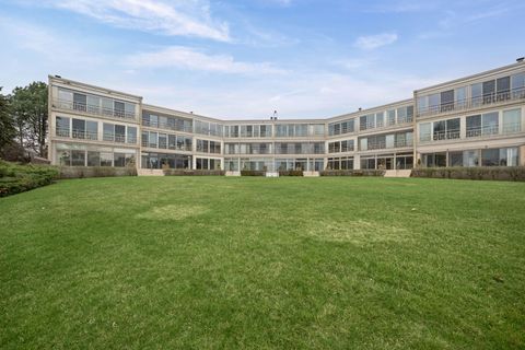 Tiny photo for 1 N Dee Road #1B, Park Ridge, IL 60068 (MLS # 12589349)
