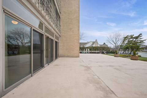 Tiny photo for 1 N Dee Road #1B, Park Ridge, IL 60068 (MLS # 12589349)