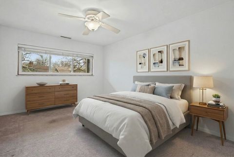 Tiny photo for 1 N Dee Road #1B, Park Ridge, IL 60068 (MLS # 12589349)
