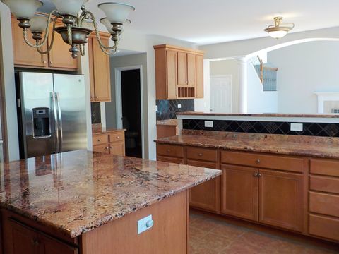 Tiny photo for 180 Primrose Lane, Bartlett, IL 60103 (MLS # 12361771)
