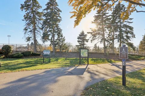 Tiny photo for 1443 Woodhill Drive, Northbrook, IL 60062 (MLS # 12509574)