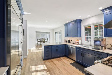 Tiny photo for 1443 Woodhill Drive, Northbrook, IL 60062 (MLS # 12509574)