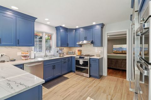 Tiny photo for 1443 Woodhill Drive, Northbrook, IL 60062 (MLS # 12509574)