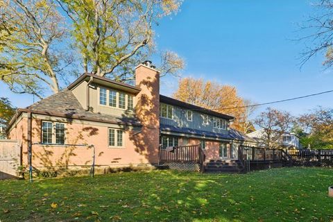 Tiny photo for 1443 Woodhill Drive, Northbrook, IL 60062 (MLS # 12509574)